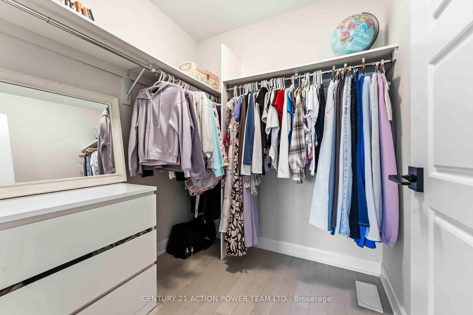 644 Moonflower Crescent • Ottawa, ON photo 30