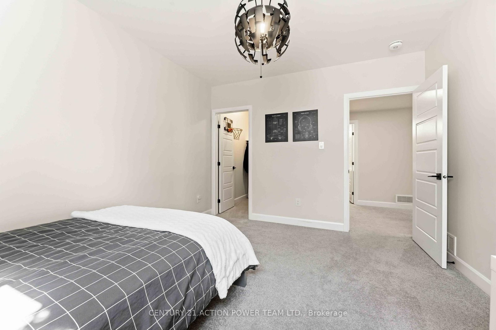 644 Moonflower Crescent • Ottawa, ON photo 39