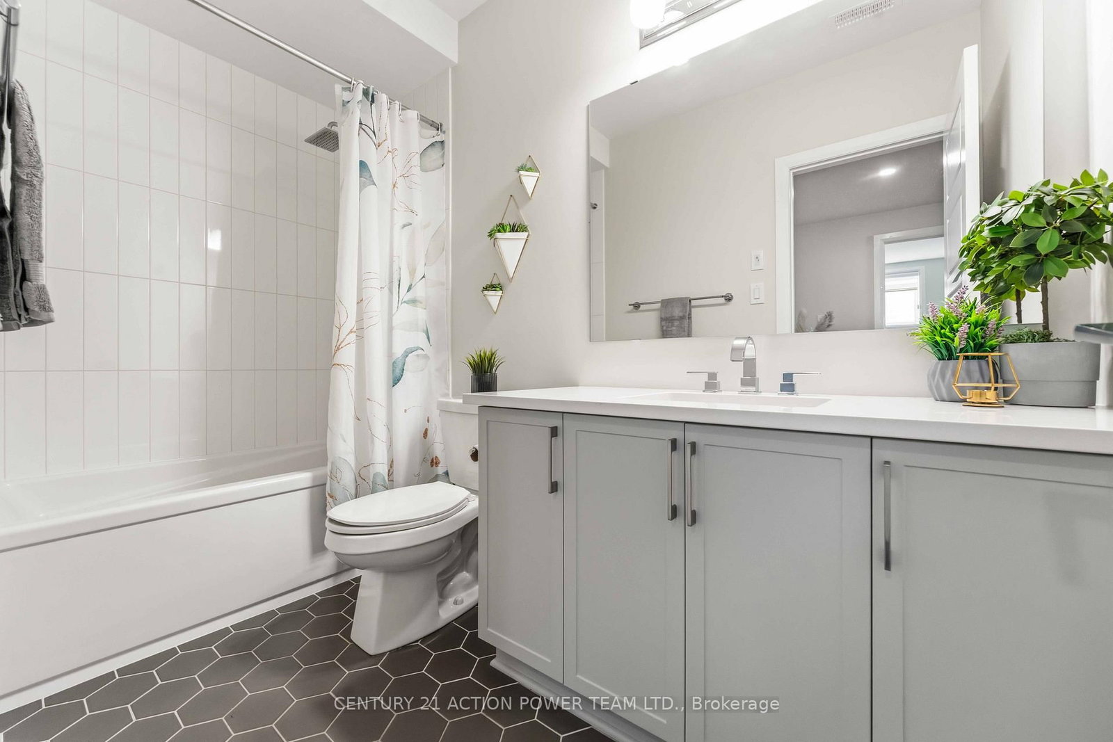 644 Moonflower Crescent • Ottawa, ON photo 41