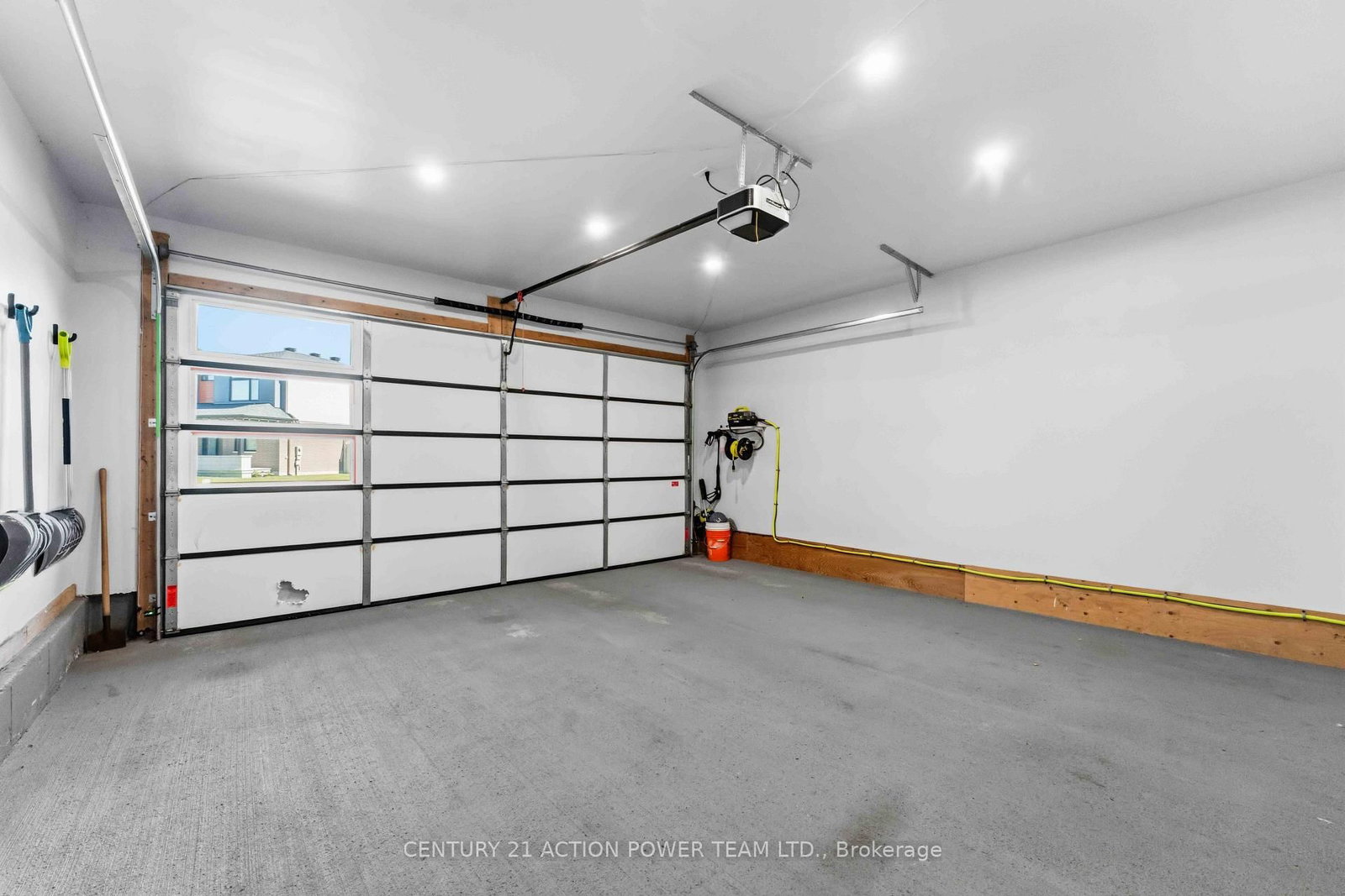 644 Moonflower Crescent • Ottawa, ON photo 42
