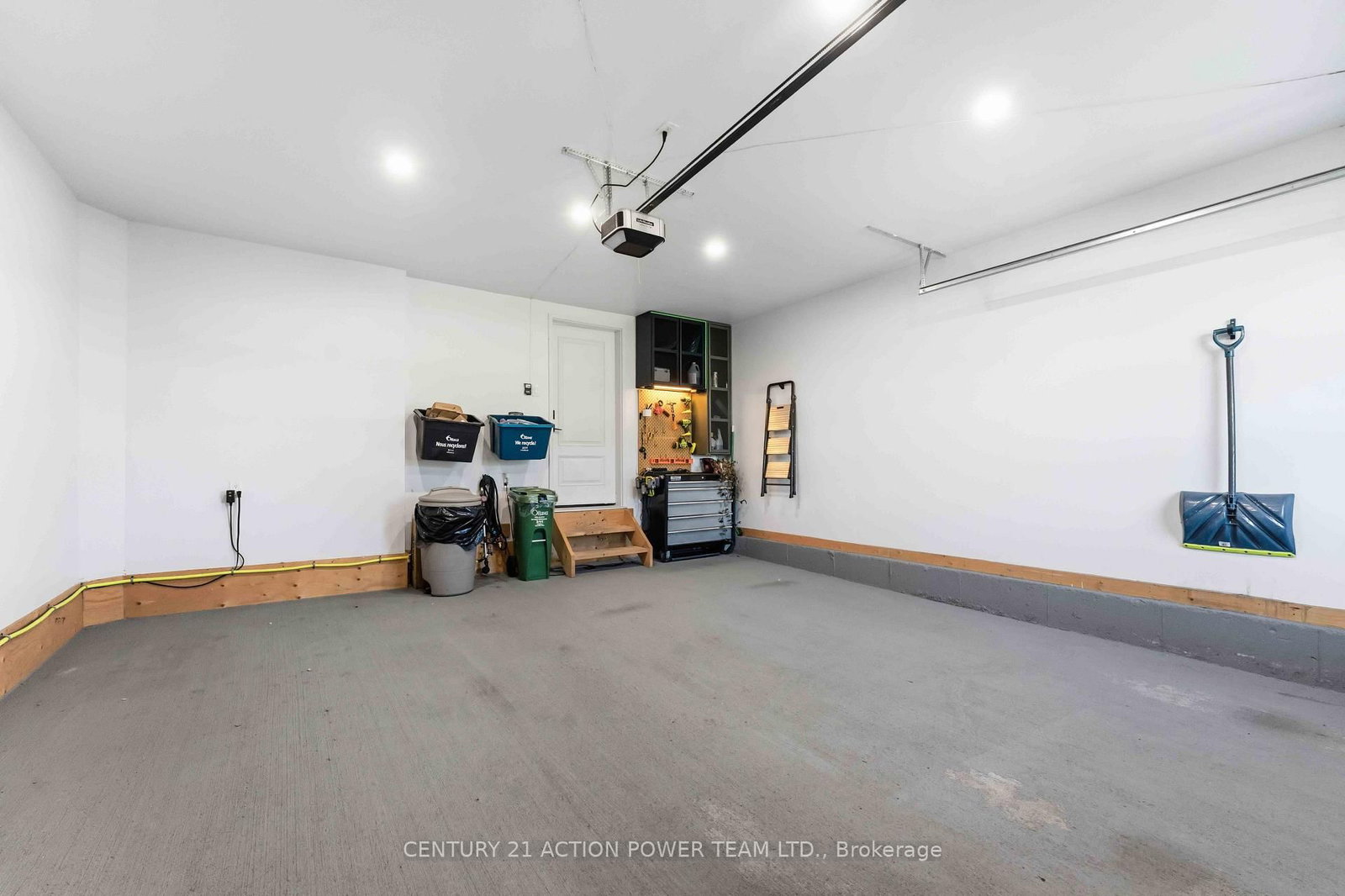 644 Moonflower Crescent • Ottawa, ON photo 43