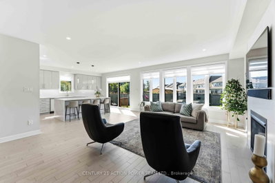 644 Moonflower Crescent • Ottawa, ON photo 5