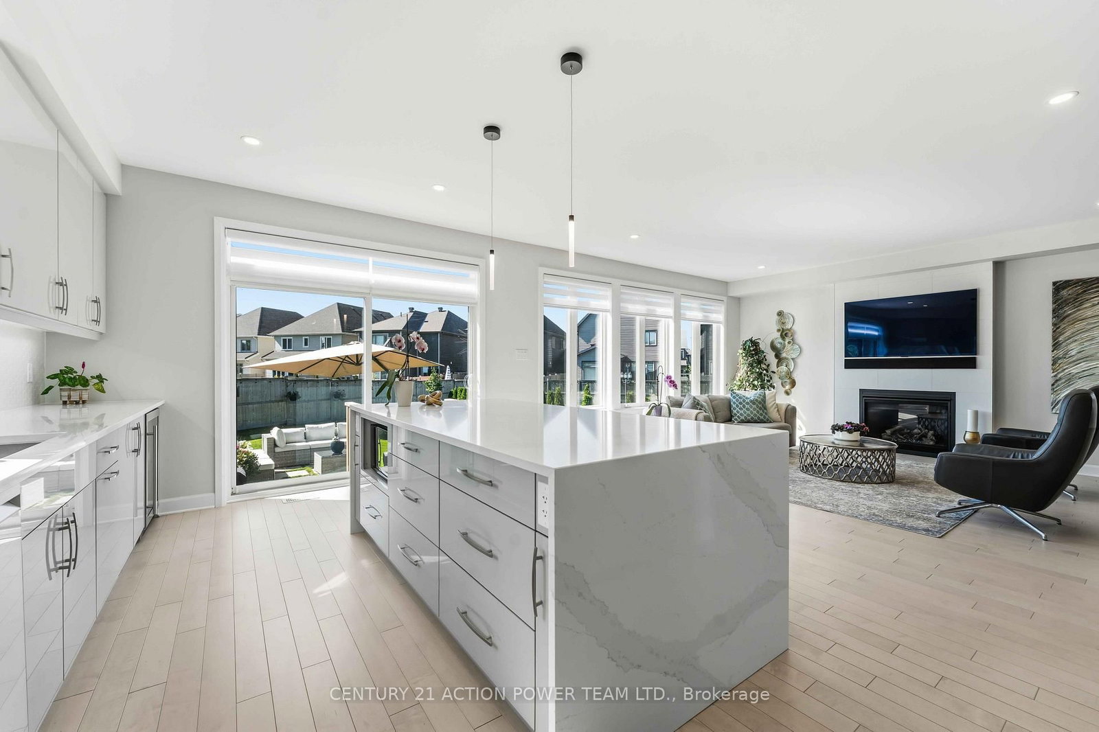644 Moonflower Crescent • Ottawa, ON photo 9