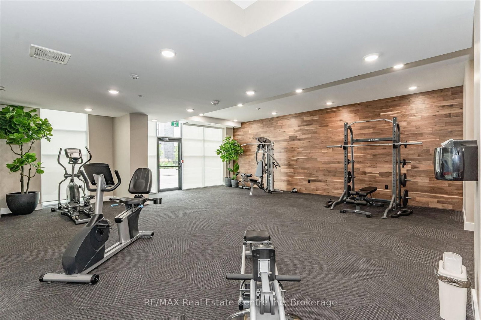 1878 Gordon Street • #1002 • Guelph, ON photo 18