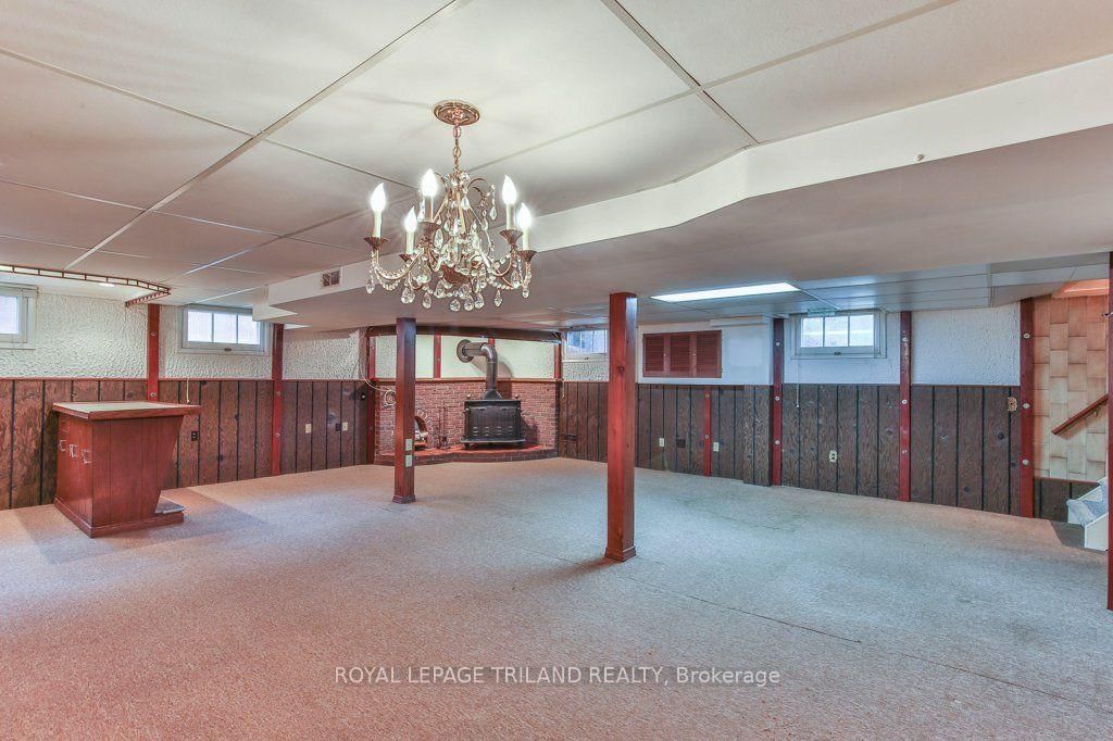 242 BURLINGTON Street • London South, ON photo 33