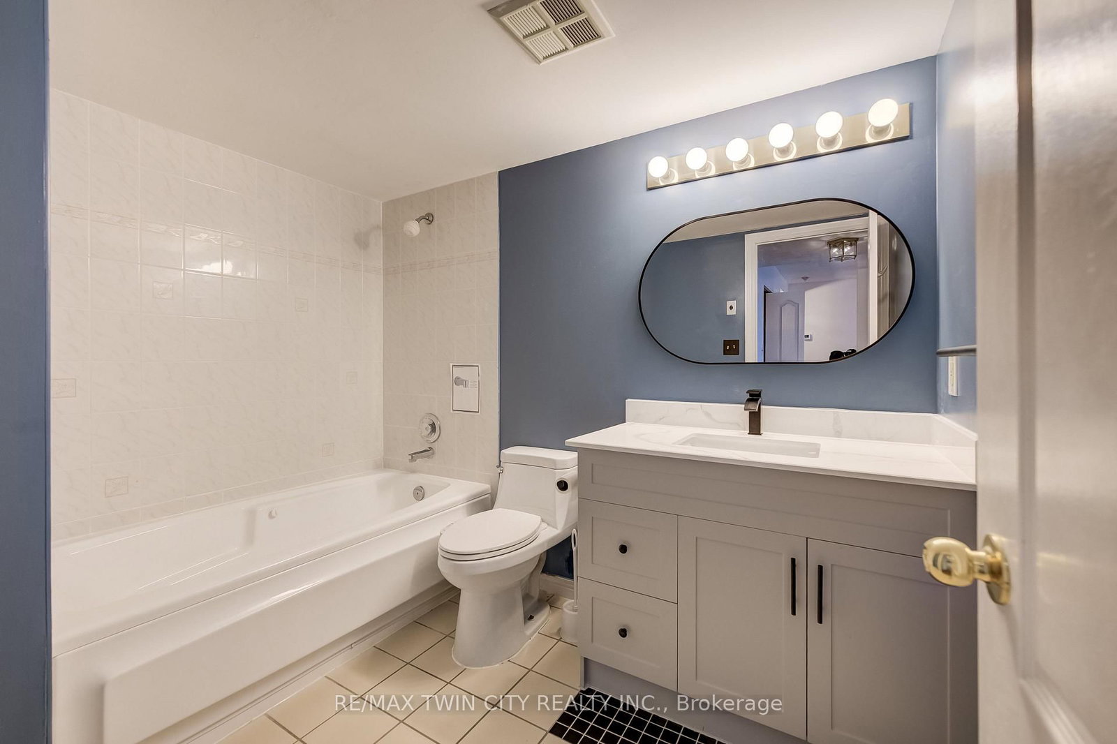 190 Hespeler Road • #905 • Cambridge, ON photo 15