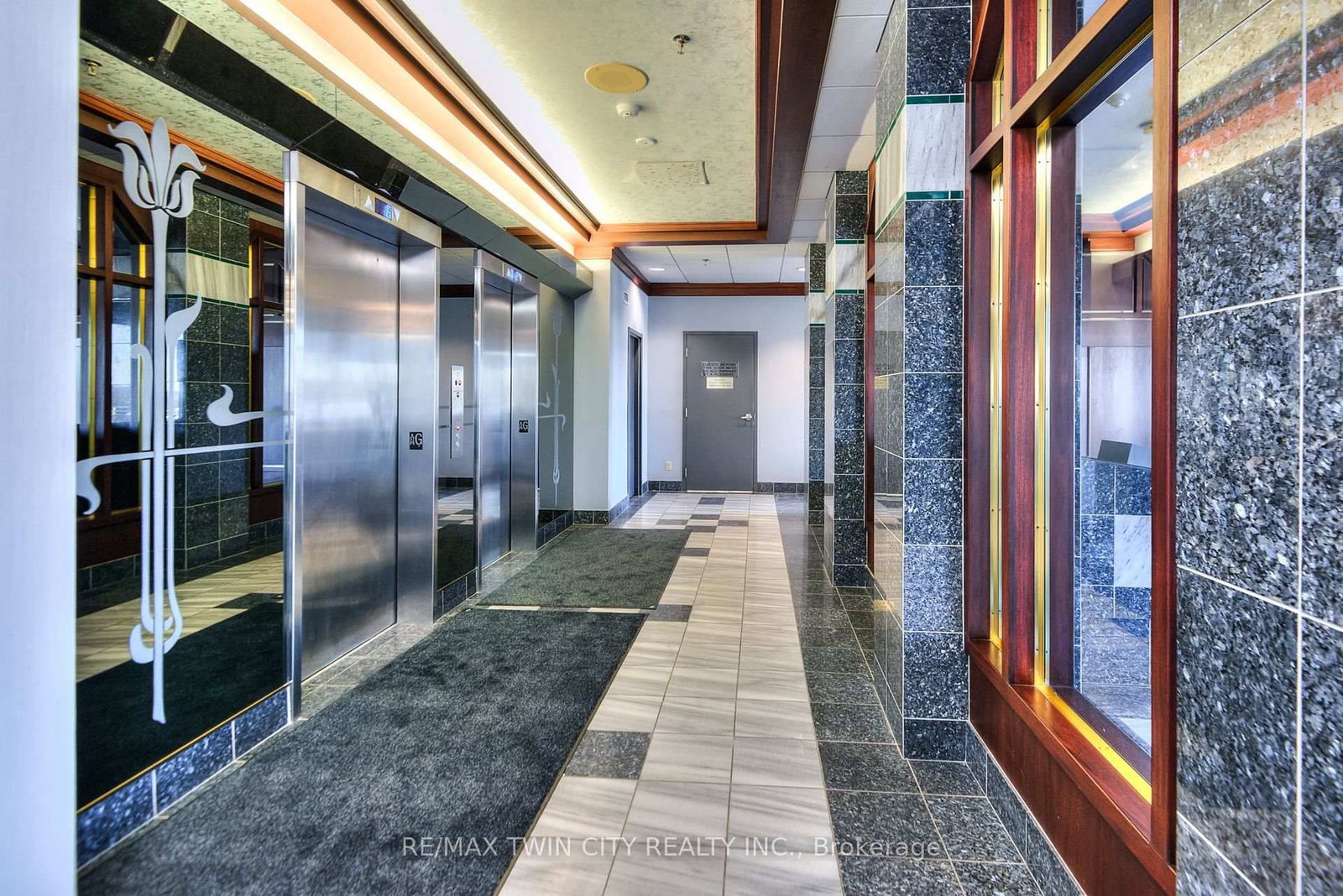 190 Hespeler Road • #905 • Cambridge, ON photo 20