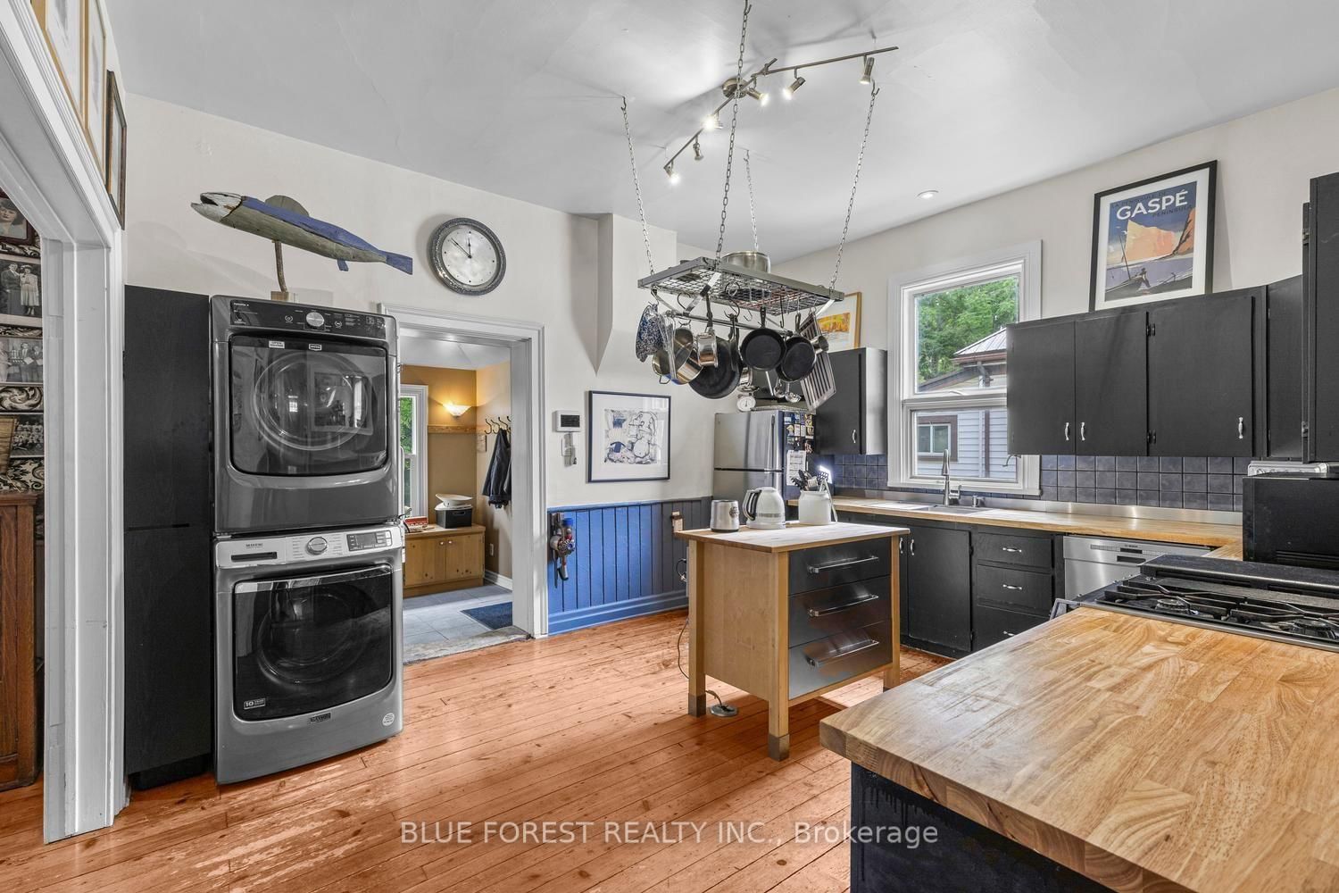 550 Elizabeth Street • London East, ON photo 9