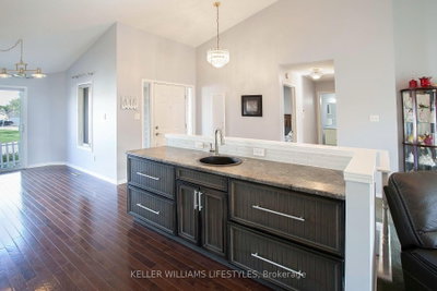 861 Shelborne Street • #21 • London South, ON photo 5