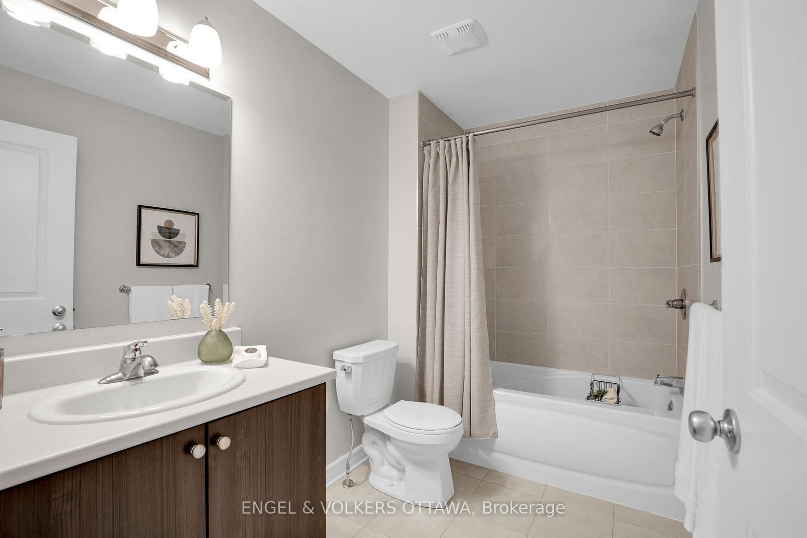 765 Dearborn Private W • Ottawa, ON photo 17