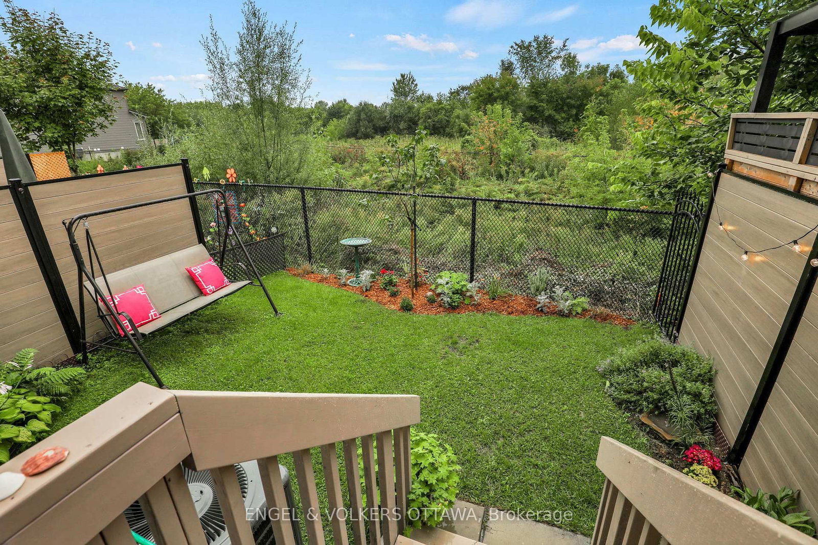 765 Dearborn Private W • Ottawa, ON photo 26