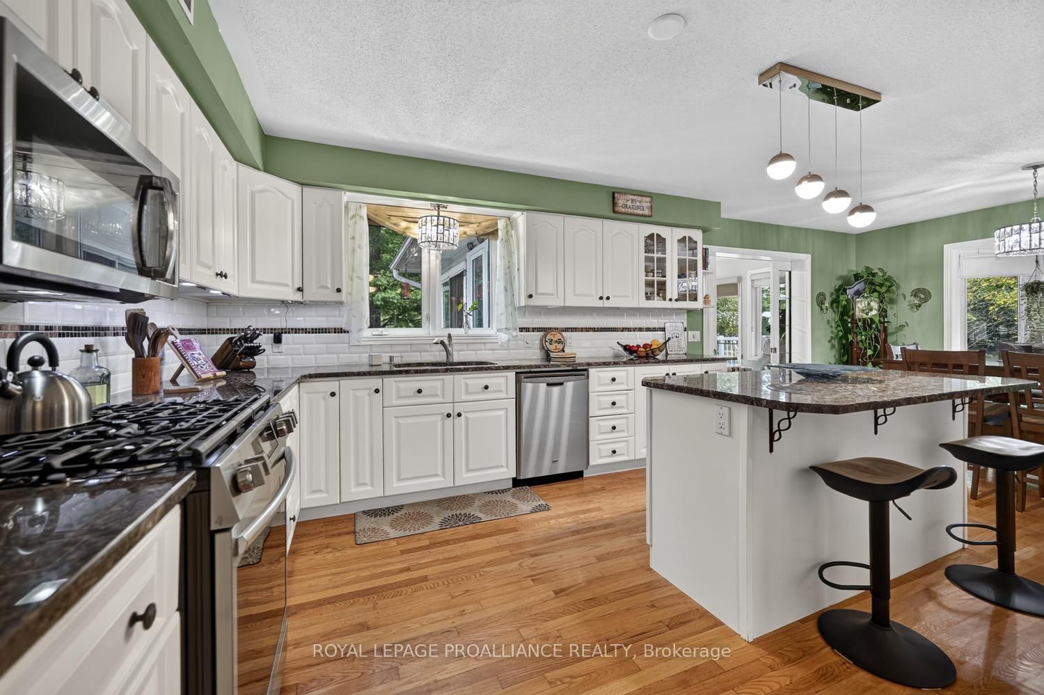 132 Kingston Crescent • Prescott, ON photo 5