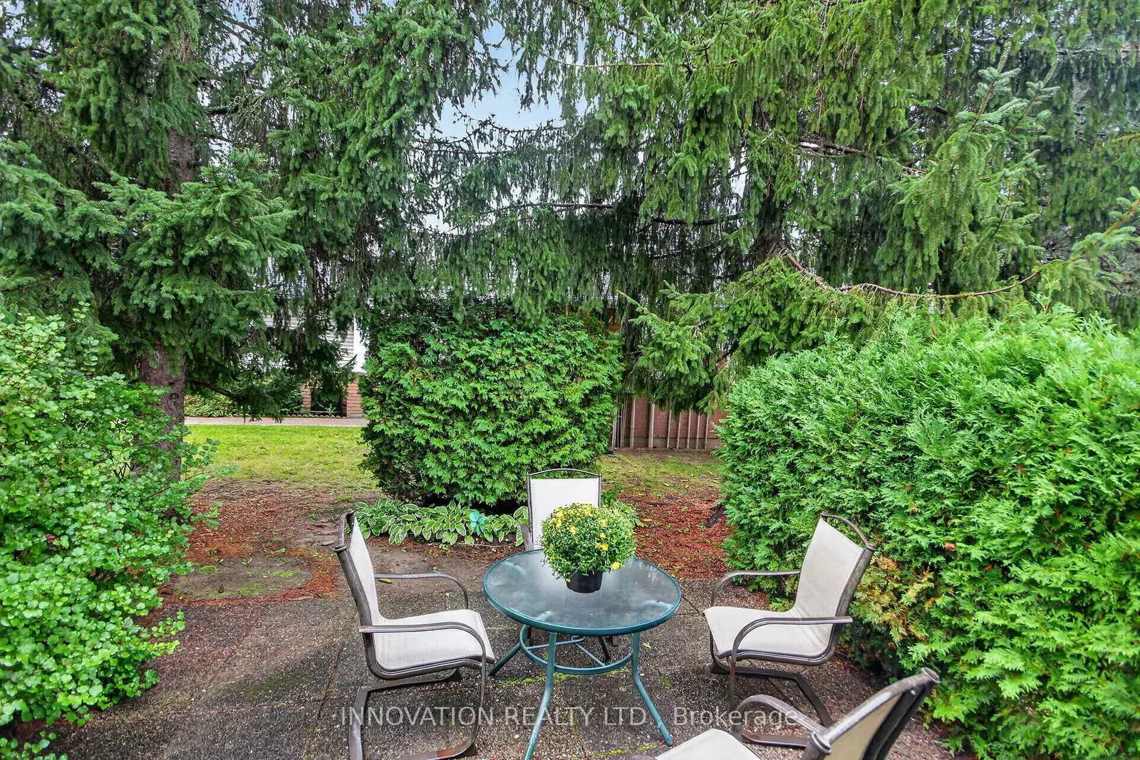 16 Heather Glen Court, Stittsville, ON — photo 4