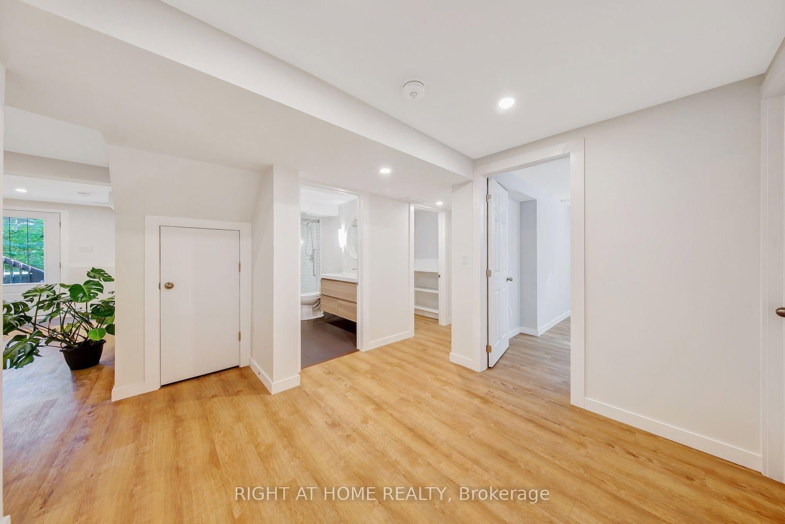 305 Daleside Place N • Waterloo, ON photo 41