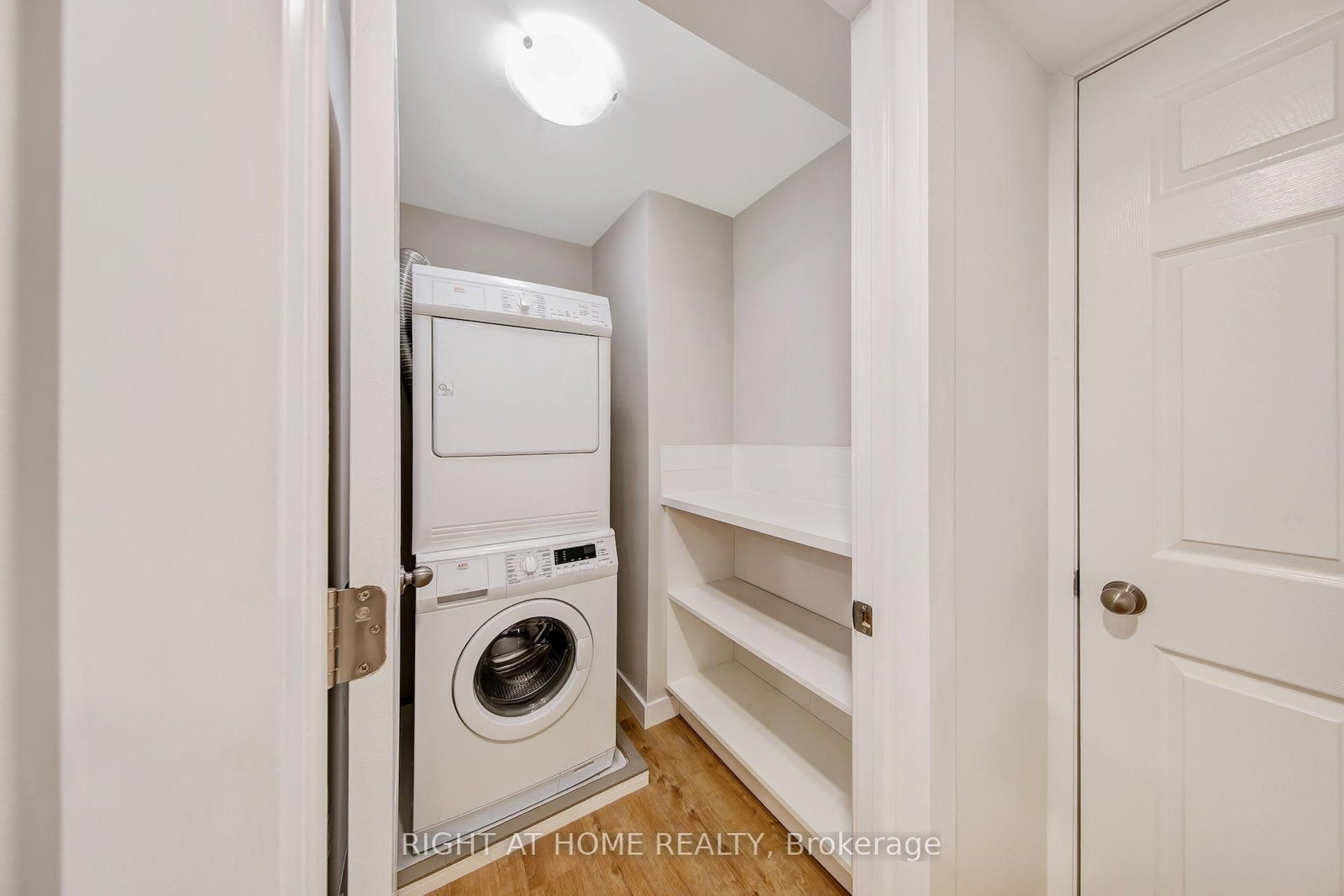 305 Daleside Place N • Waterloo, ON photo 43
