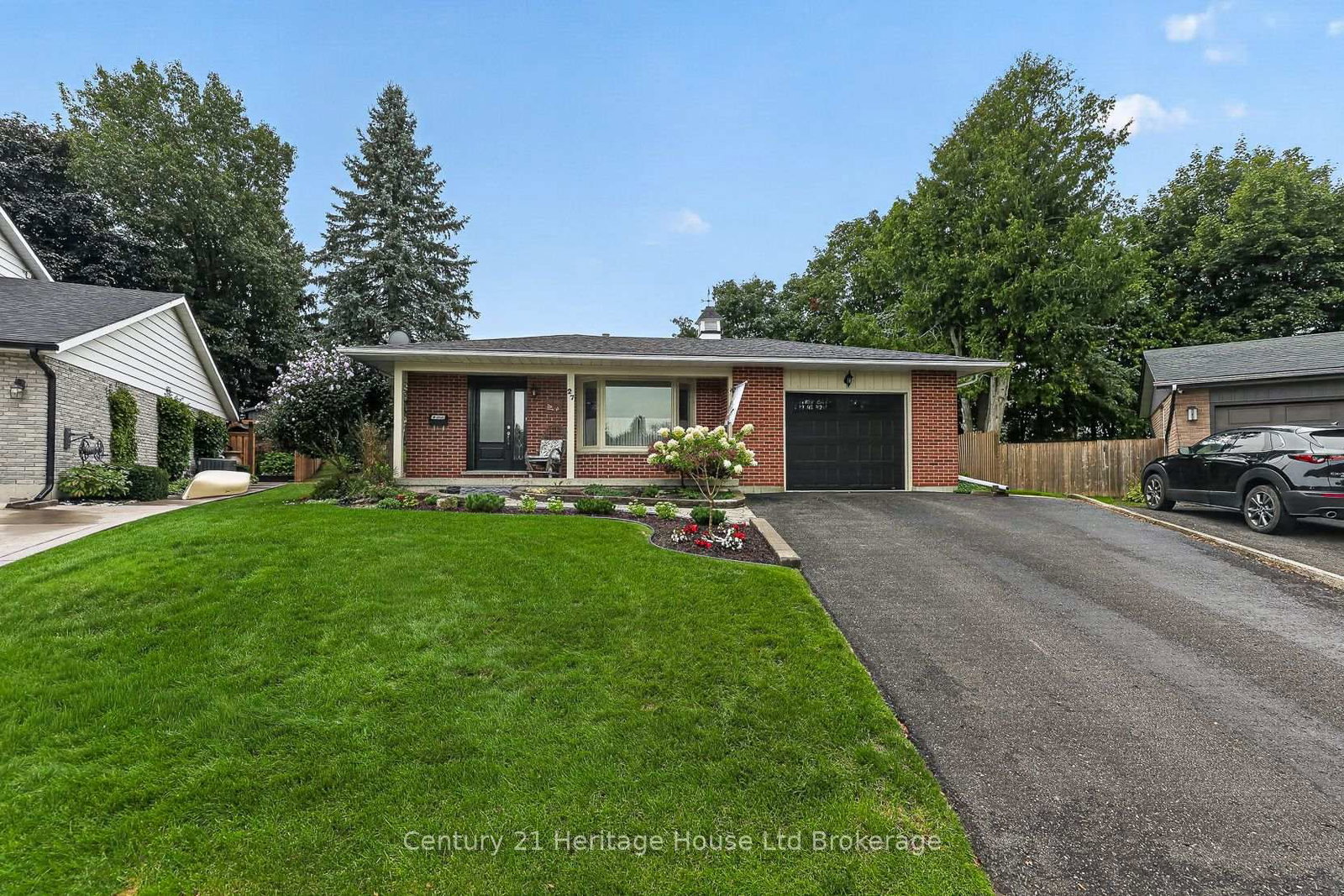 27 Silcox Place • Woodstock, ON photo 11