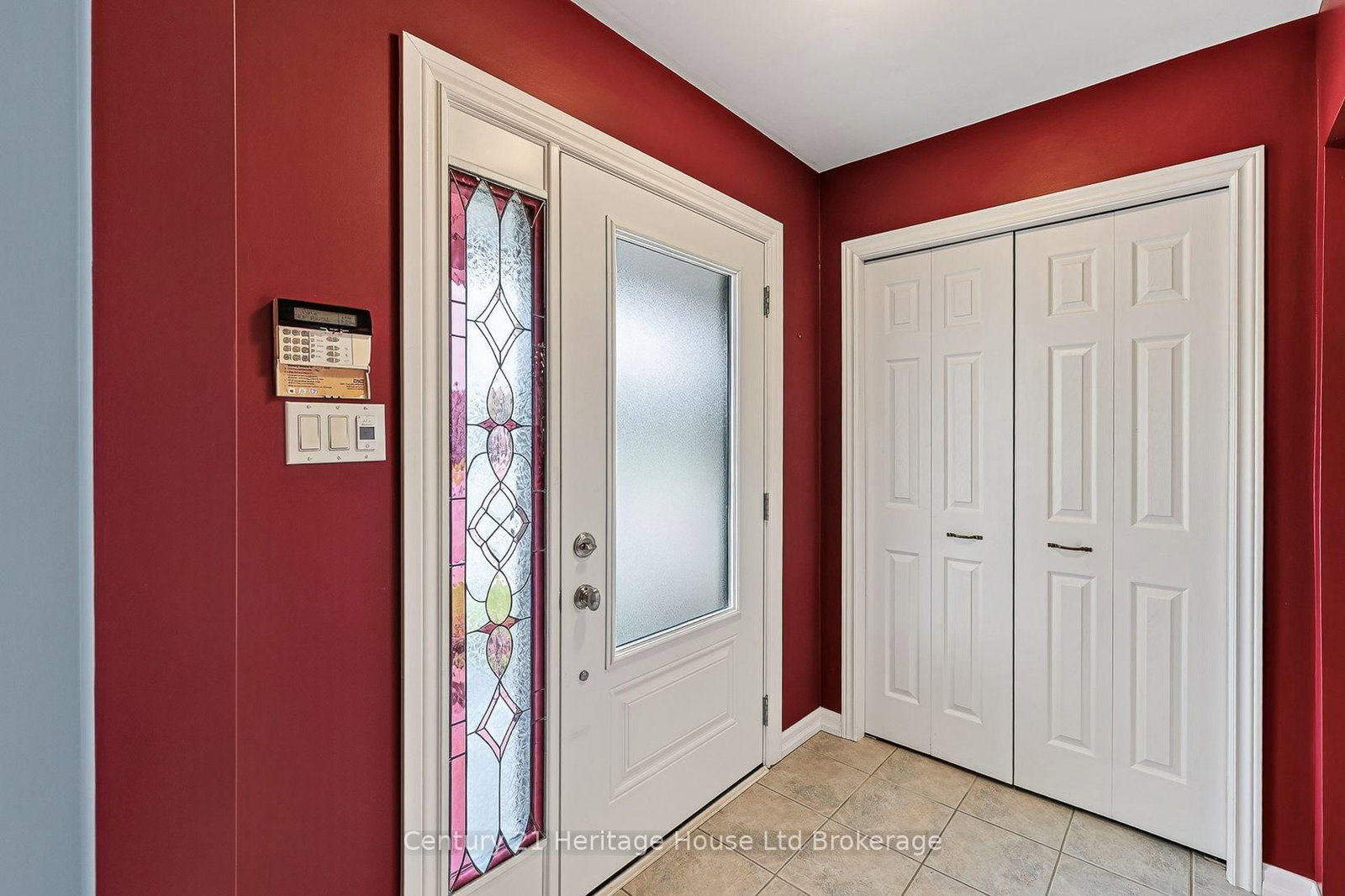 27 Silcox Place • Woodstock, ON photo 16