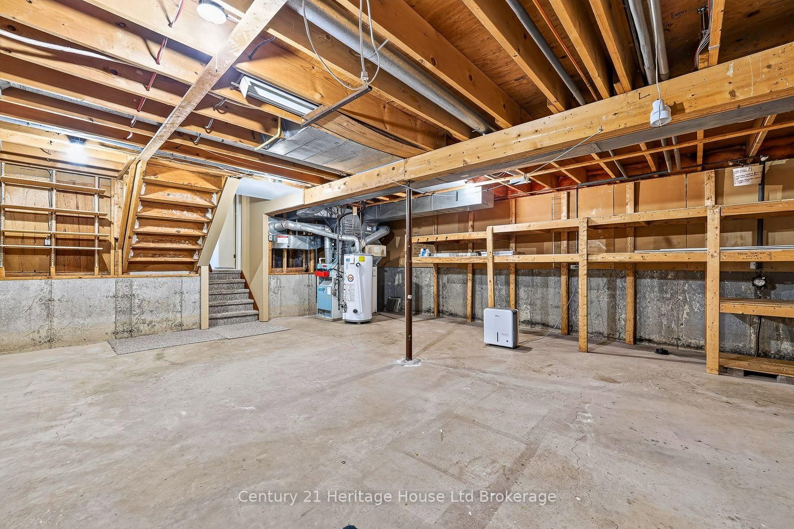 27 Silcox Place • Woodstock, ON photo 35