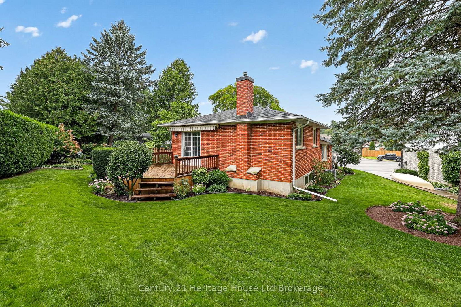 27 Silcox Place • Woodstock, ON photo 45