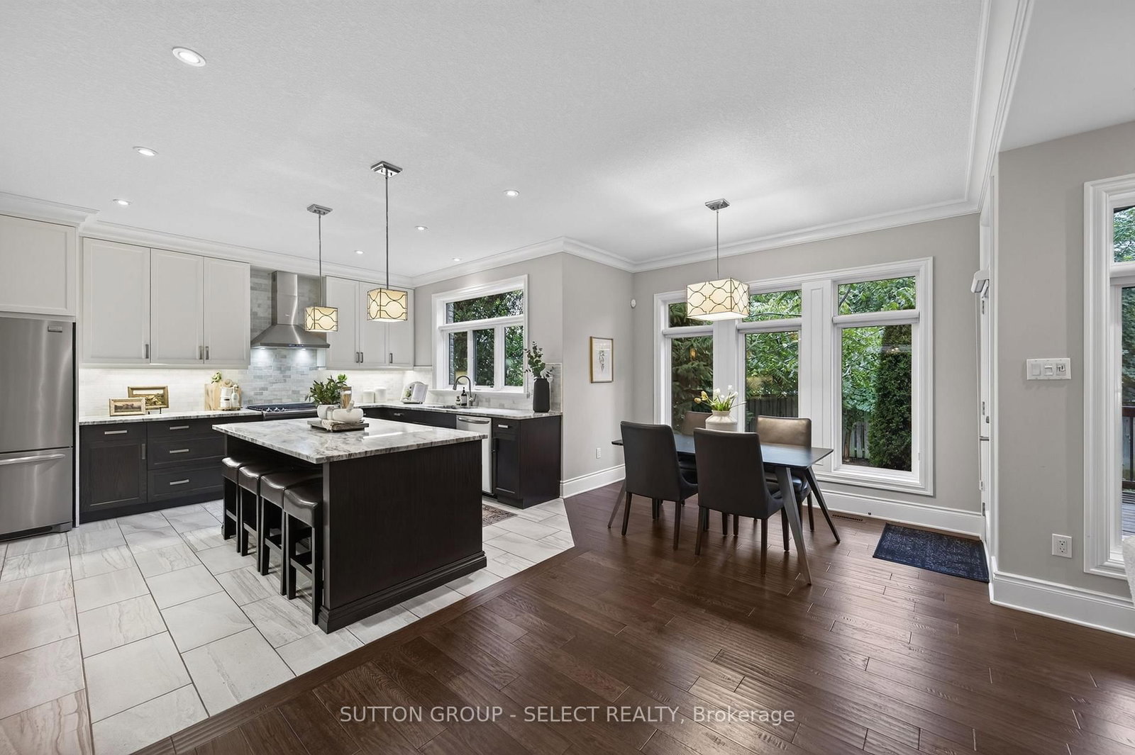881 Foxcreek Road • London North, ON photo 10