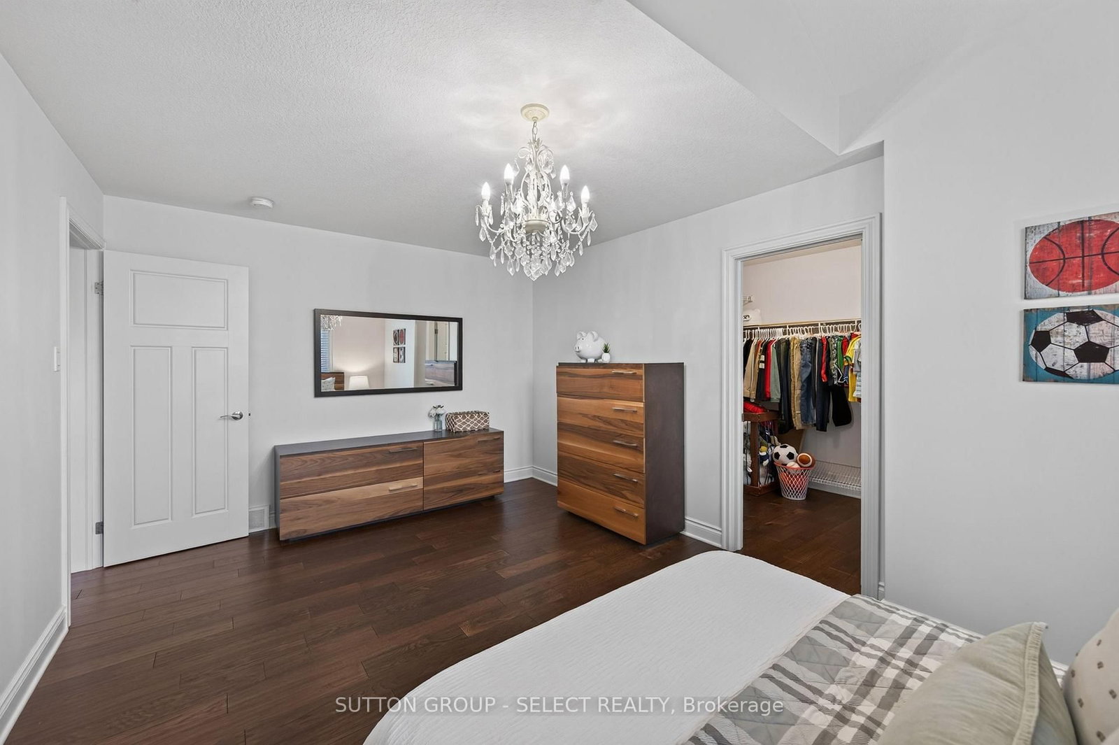 881 Foxcreek Road • London North, ON photo 27