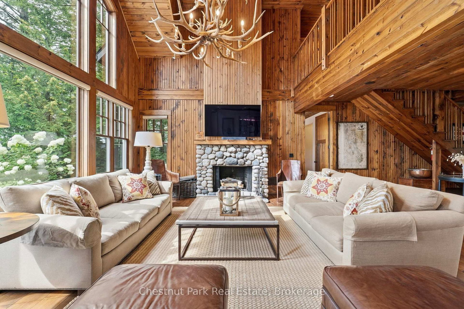 1037 Hamill Road • Muskoka Lakes, ON photo 11