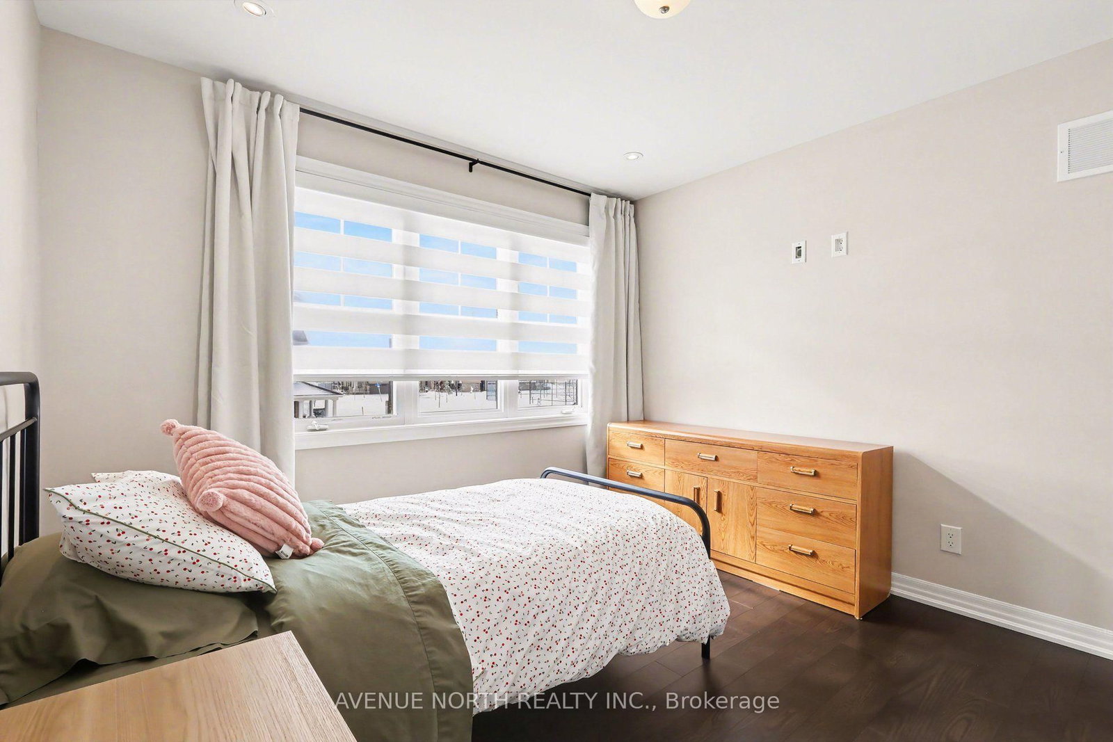 120 Mandalay Street • Ottawa, ON photo 22