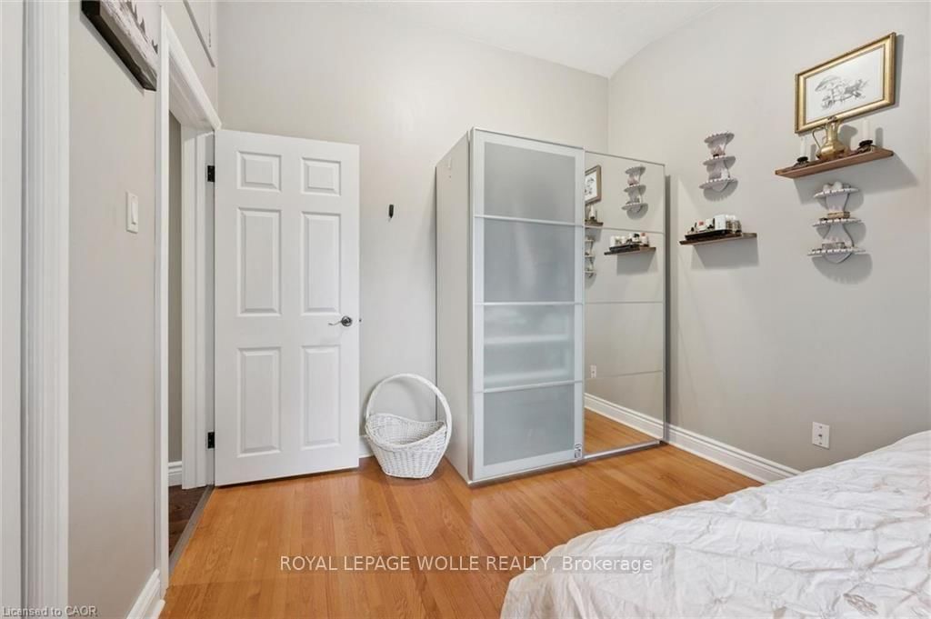 100 Forest Hill Drive • Kitchener, ON photo 22