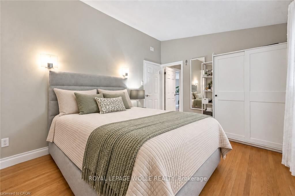 100 Forest Hill Drive • Kitchener, ON photo 23