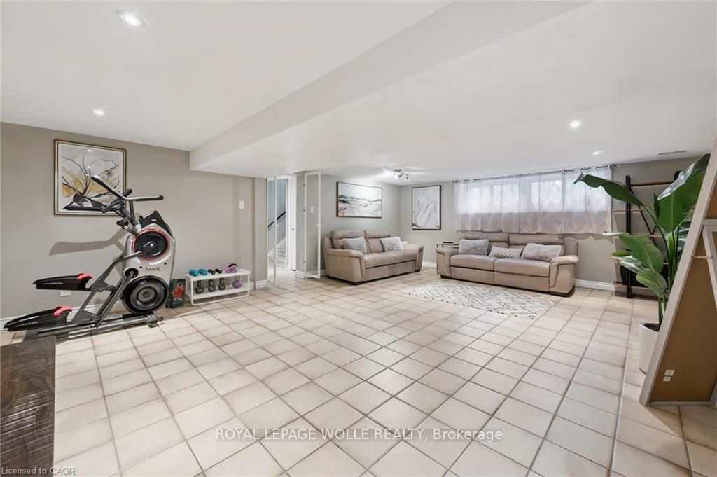 100 Forest Hill Drive • Kitchener, ON photo 30