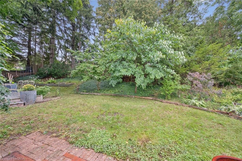 100 Forest Hill Drive • Kitchener, ON photo 34