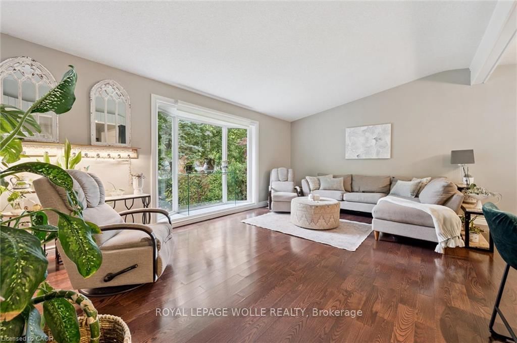 100 Forest Hill Drive • Kitchener, ON photo 6