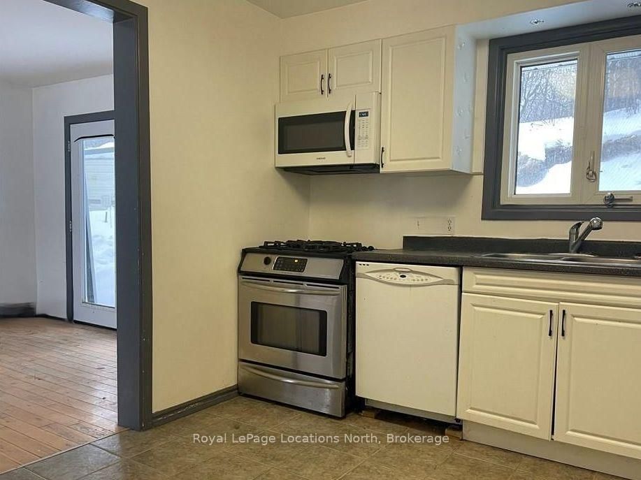 143 Ryerson Crescent • Burk's Falls, ON photo 10