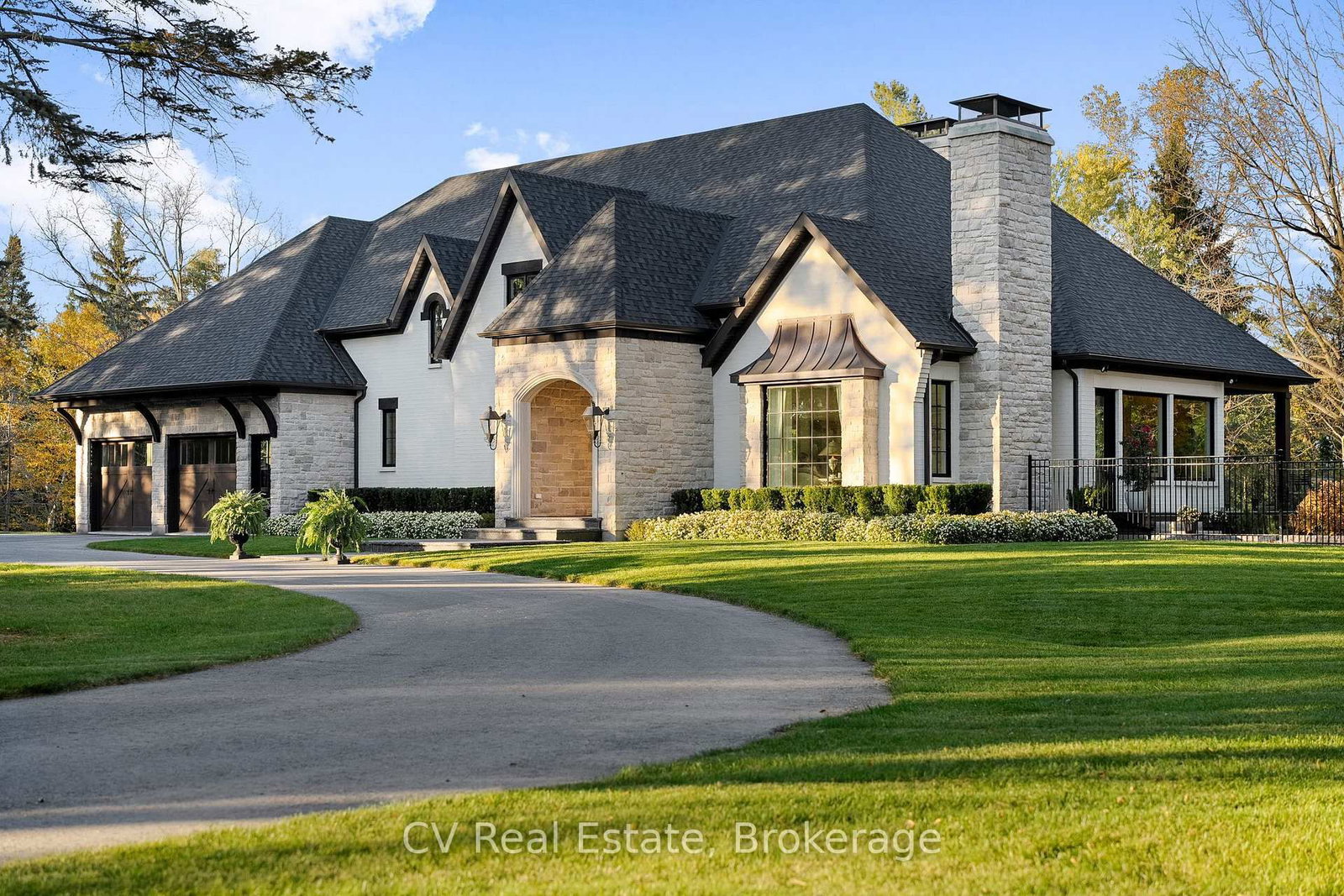 455 William Street • Niagara-on-the-Lake, ON photo 2