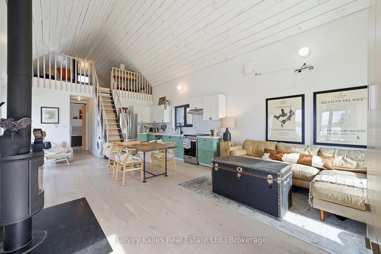 2175 County Road 7 • Prince Edward County, ON photo 6