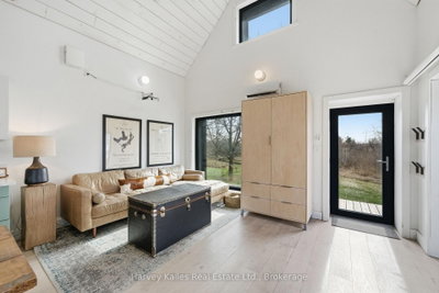 2175 County Road 7 • Prince Edward County, ON photo 7