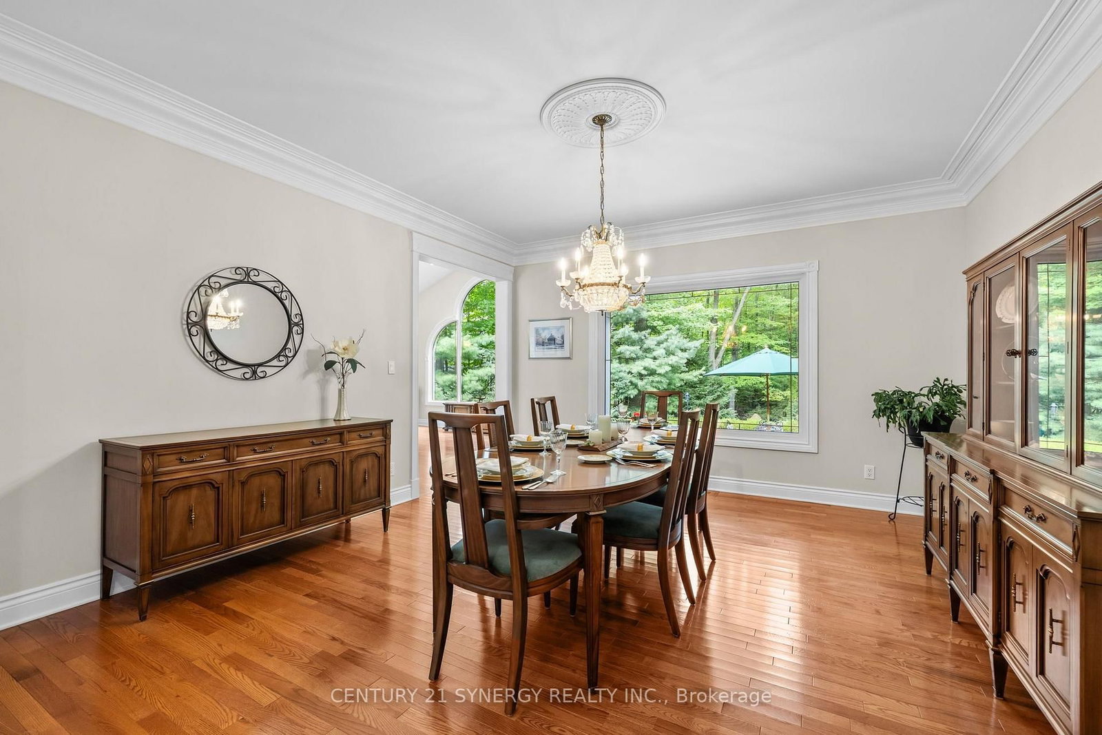 5732 Queenscourt Crescent • Ottawa, ON photo 26