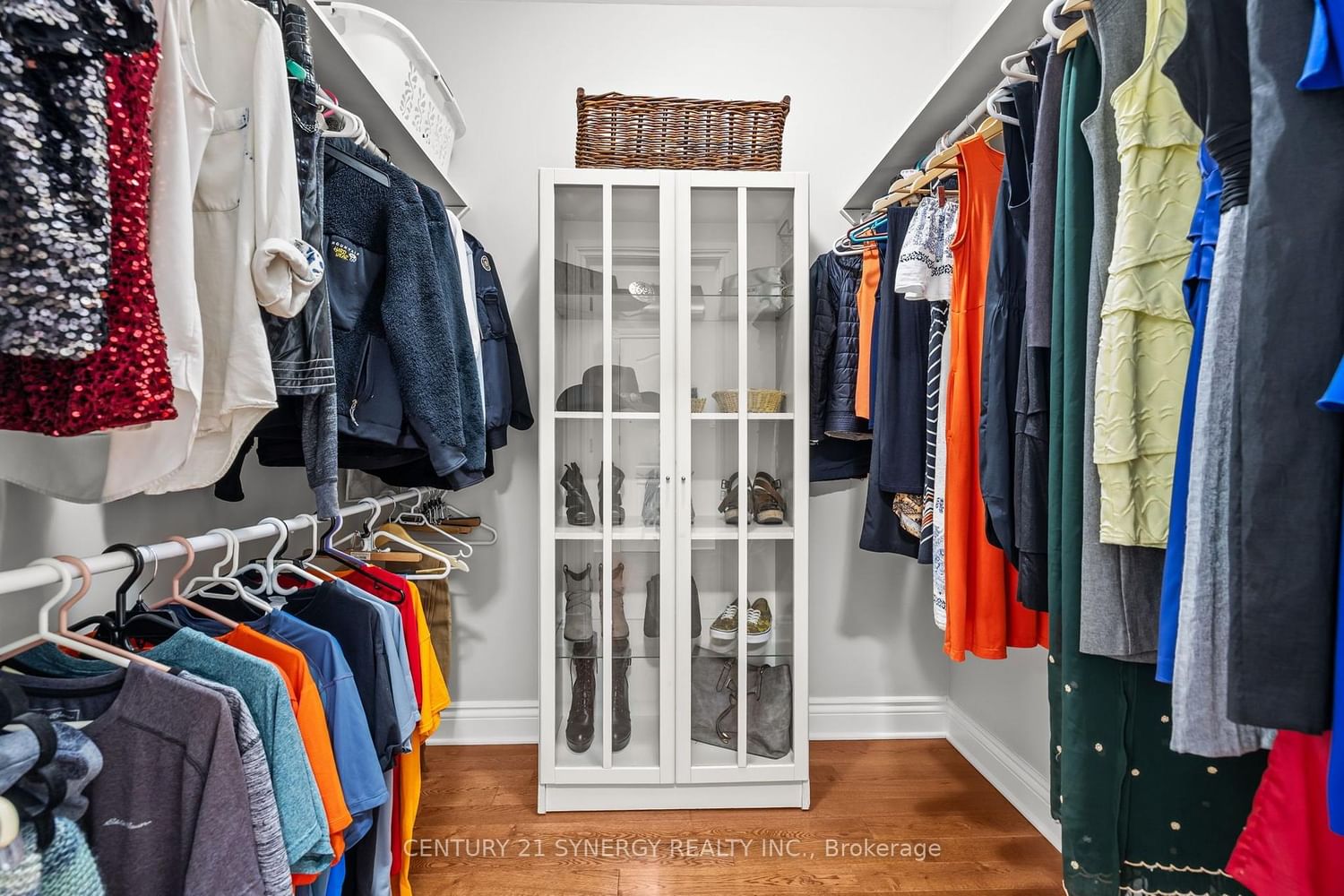 5732 Queenscourt Crescent • Ottawa, ON photo 31
