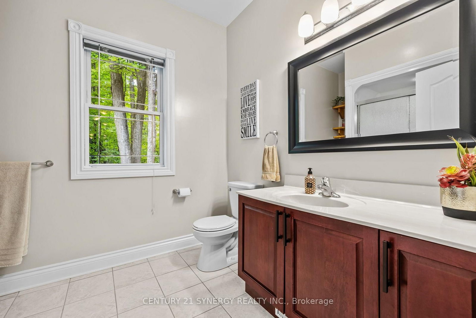 5732 Queenscourt Crescent • Ottawa, ON photo 36