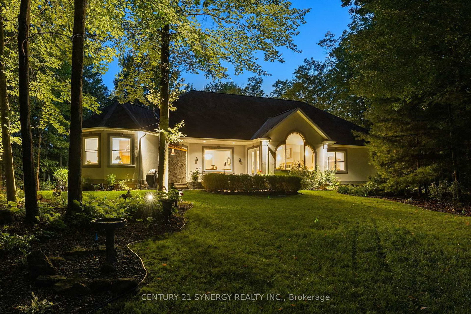 5732 Queenscourt Crescent • Ottawa, ON photo 48