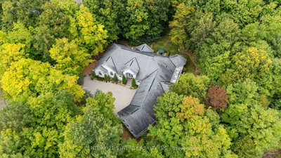 5732 Queenscourt Crescent • Ottawa, ON photo 8