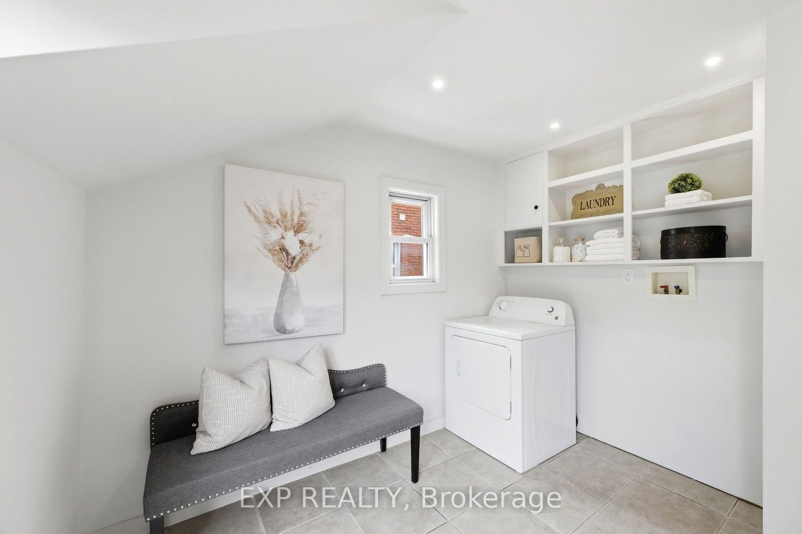 22 Hyatt Avenue • London East, ON photo 12