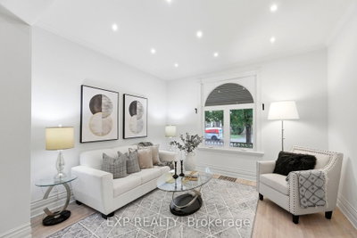 22 Hyatt Avenue • London East, ON photo 4