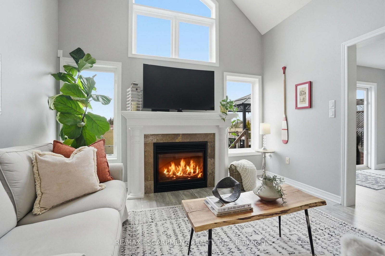 160 Festival Way • Hamilton, ON photo 15