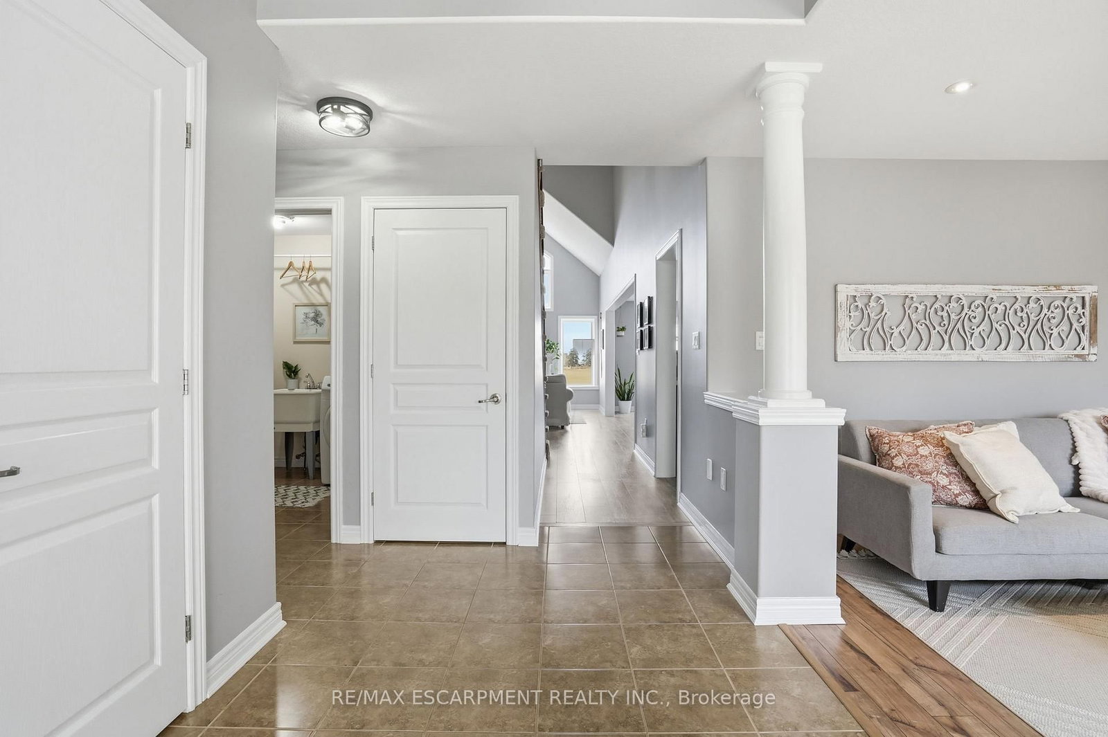 160 Festival Way • Hamilton, ON photo 22