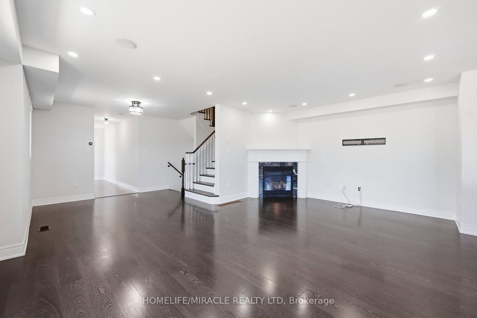 15 Mcphail Place • Hamilton, ON photo 11