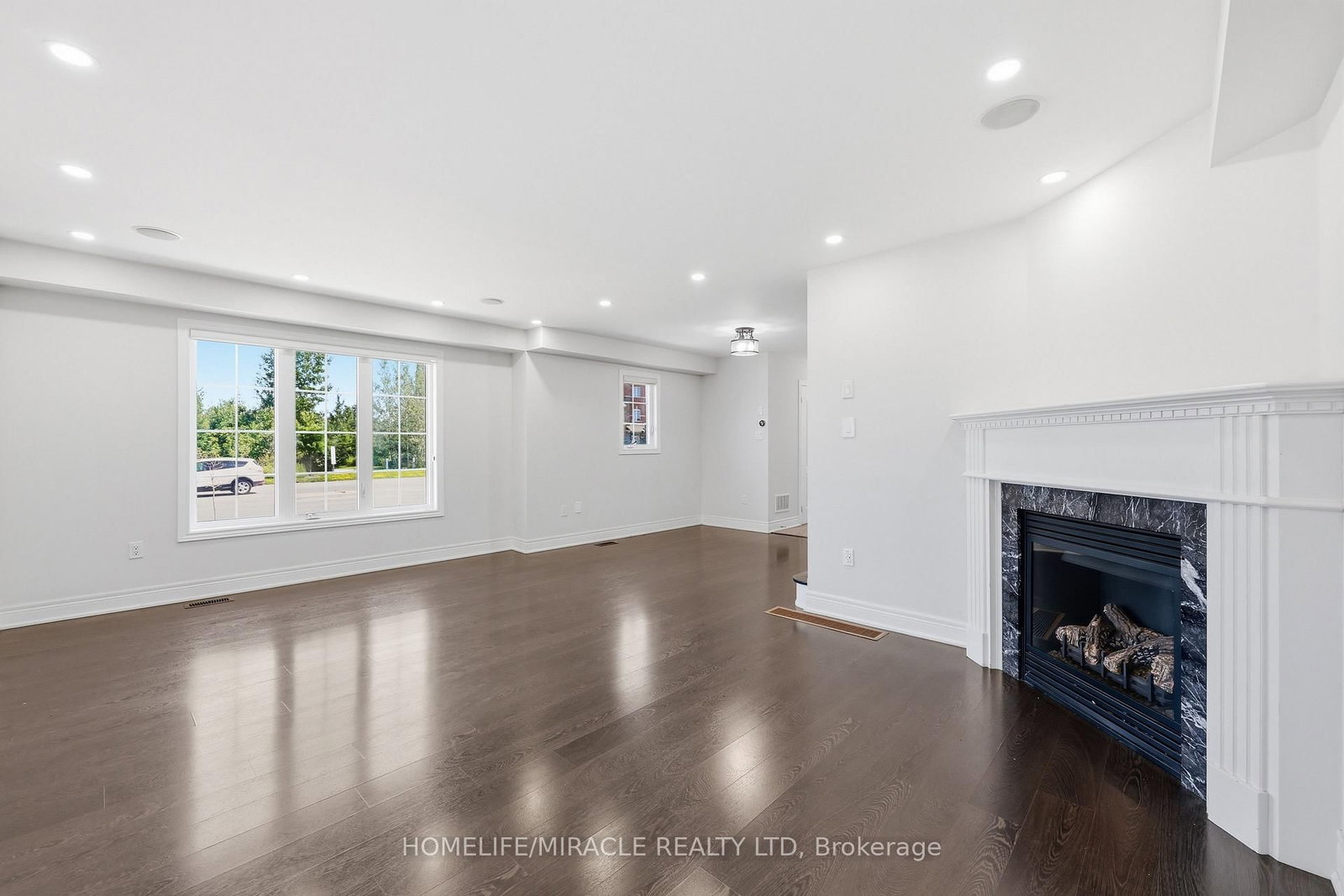 15 Mcphail Place • Hamilton, ON photo 13