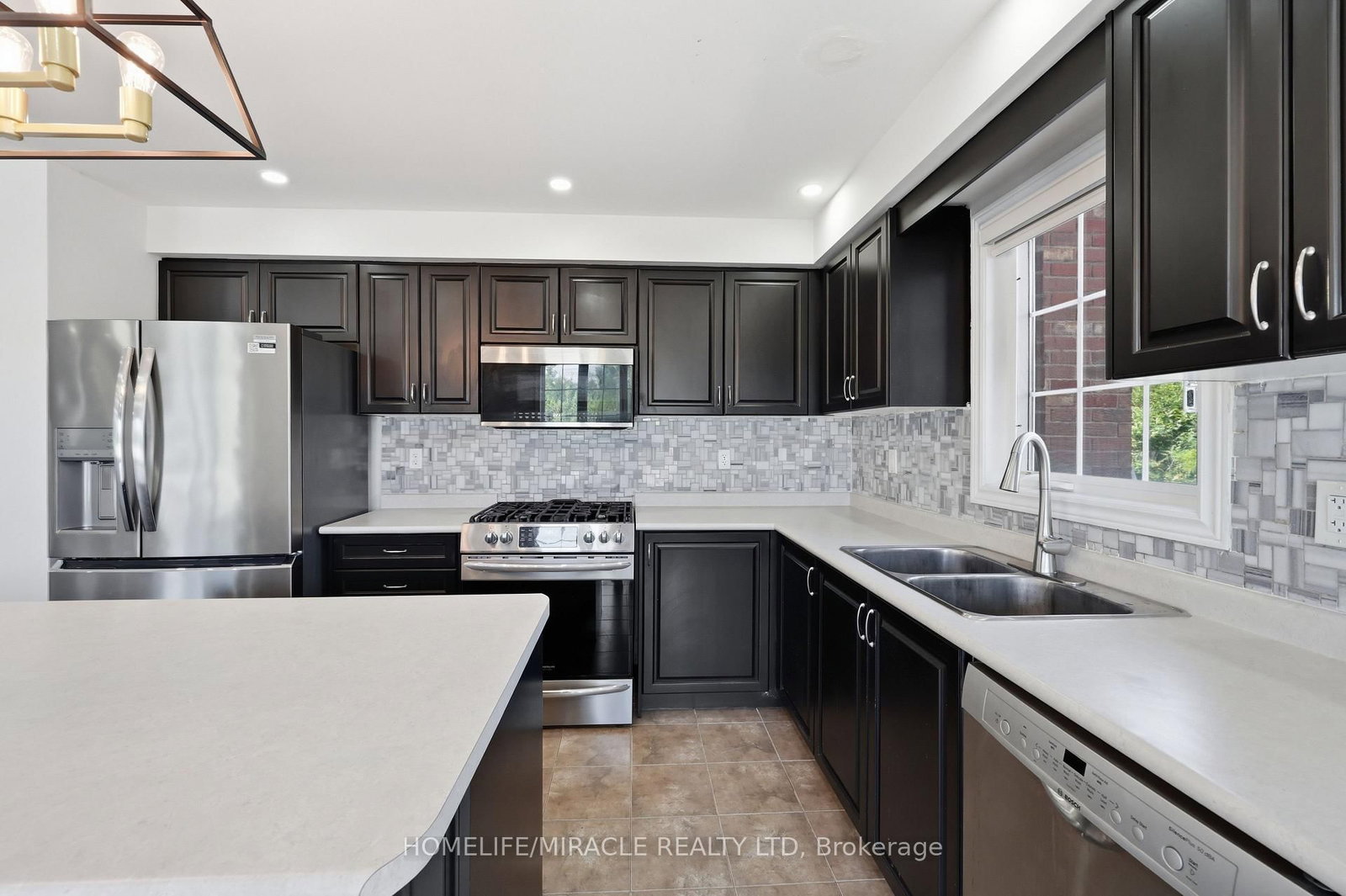 15 Mcphail Place • Hamilton, ON photo 19