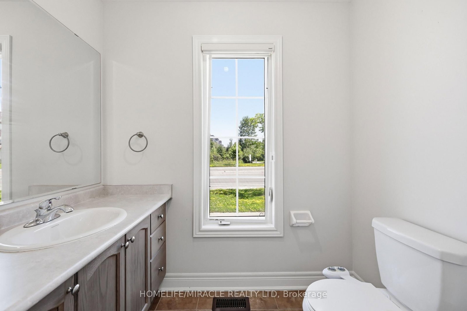 15 Mcphail Place • Hamilton, ON photo 33