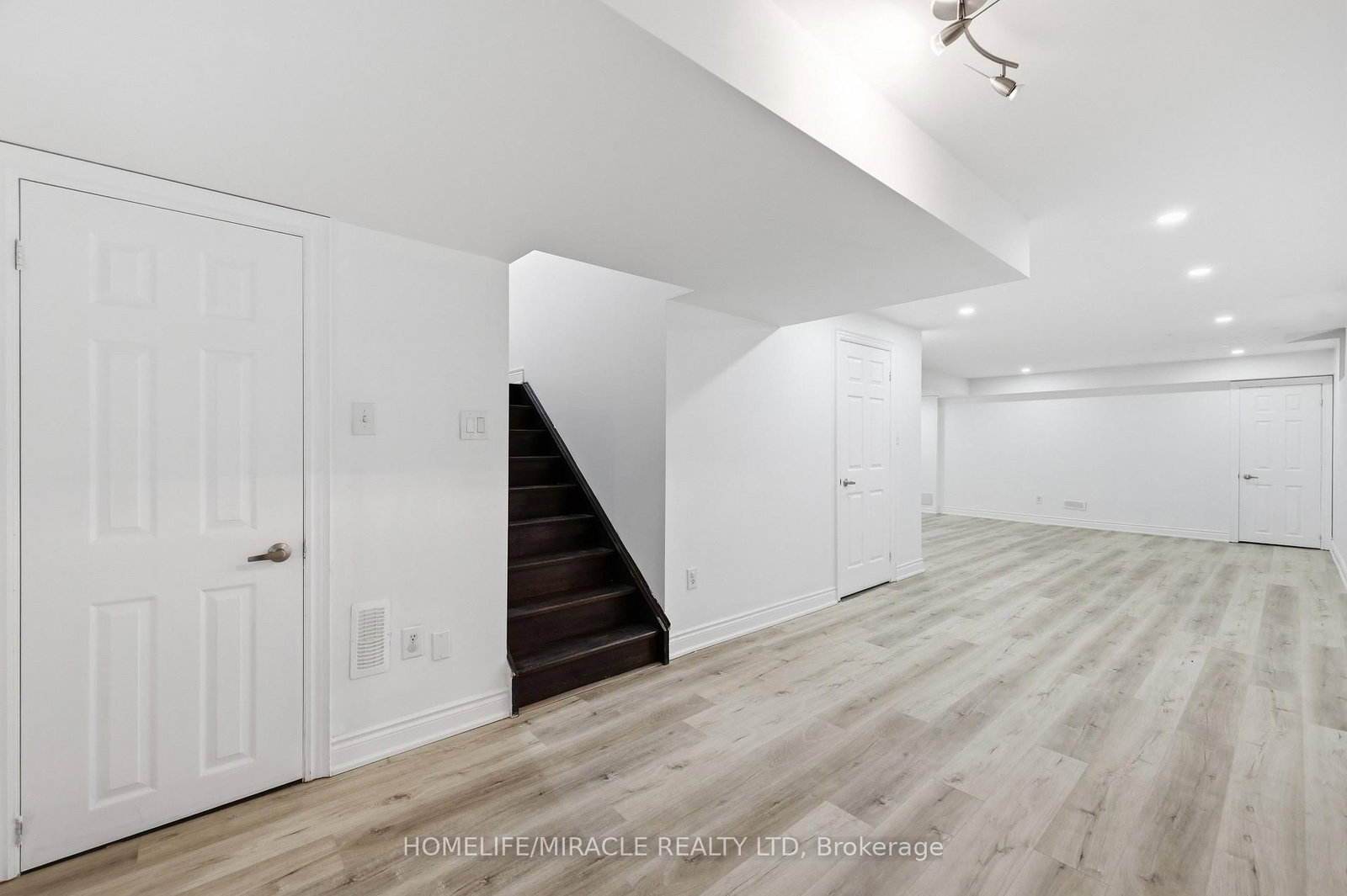 15 Mcphail Place • Hamilton, ON photo 40